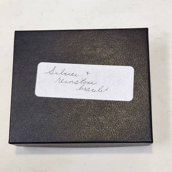 Real Collectibles by Adrienne Silver Tone Diamonte Hinge Clamper Bracelet Oval - Picture 7 of 8